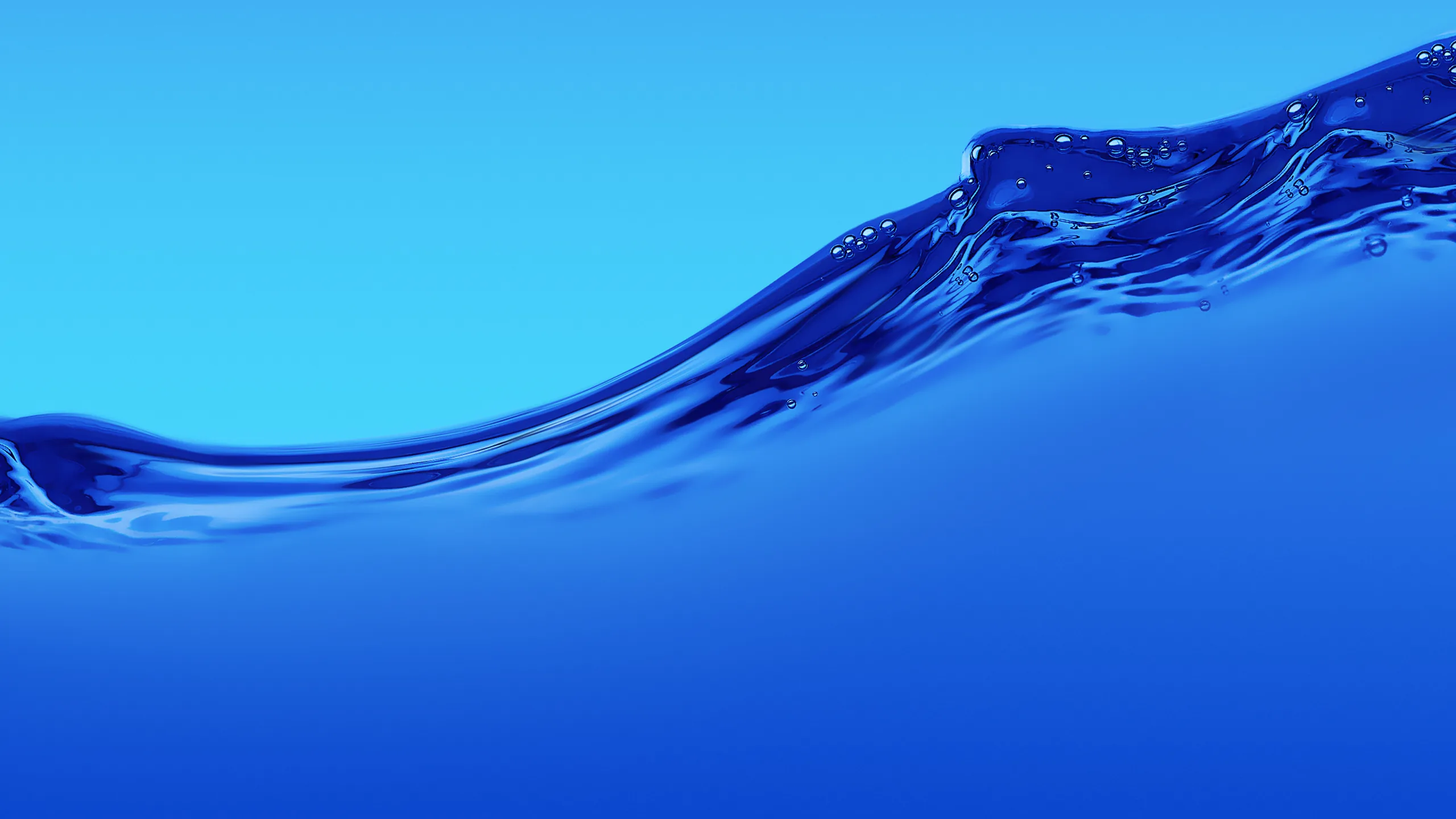 A clean 3D render of one glassy wave swelling right of centre against a smooth sky-blue gradient, plenty of open space above for widgets.